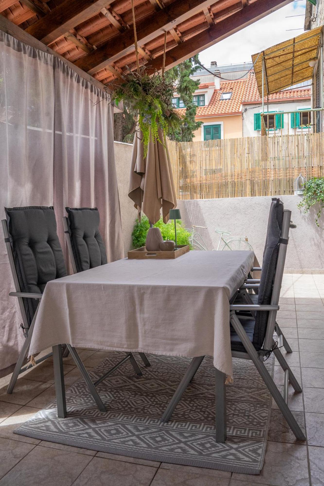 Apartments Bubalova Сплит Экстерьер фото